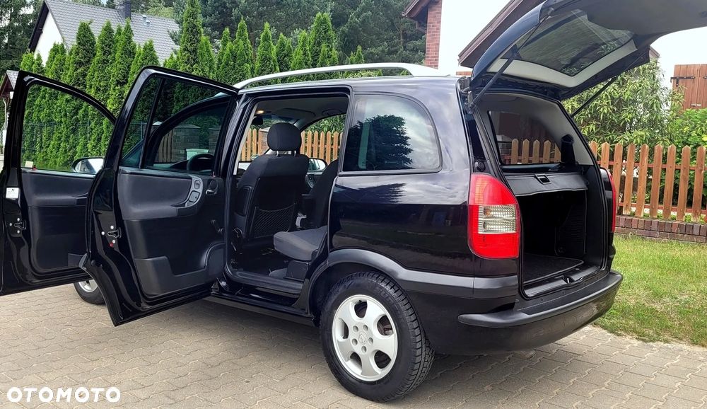 Opel Zafira 1.8 Elegance - 2