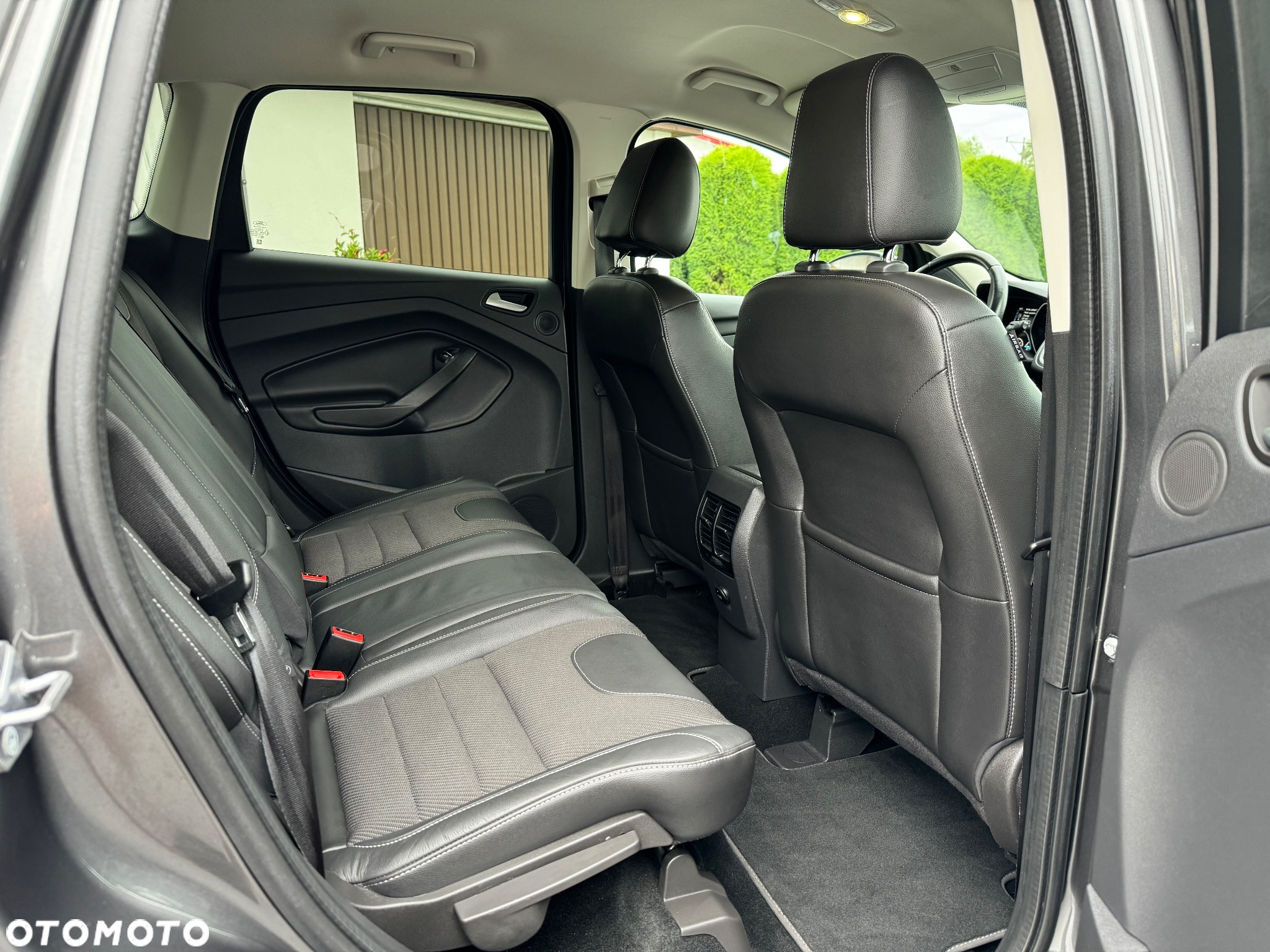 Ford Kuga 2.0 TDCi 4x4 Individual - 8
