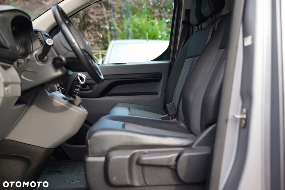 Opel Vivaro L3 2.0 150KM - 24