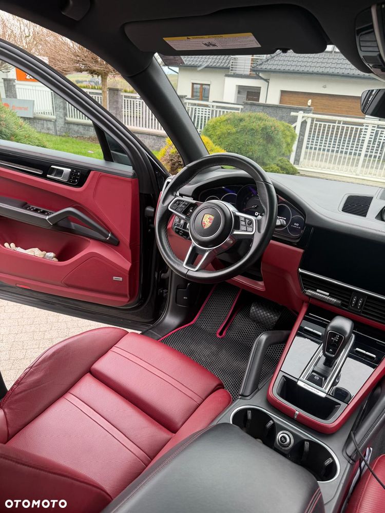 Porsche Cayenne Tiptronic S Platinum Edition - 13