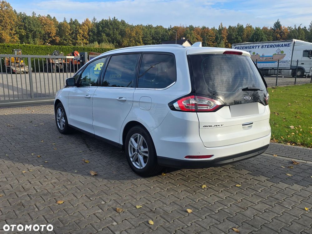 Ford Galaxy - 9