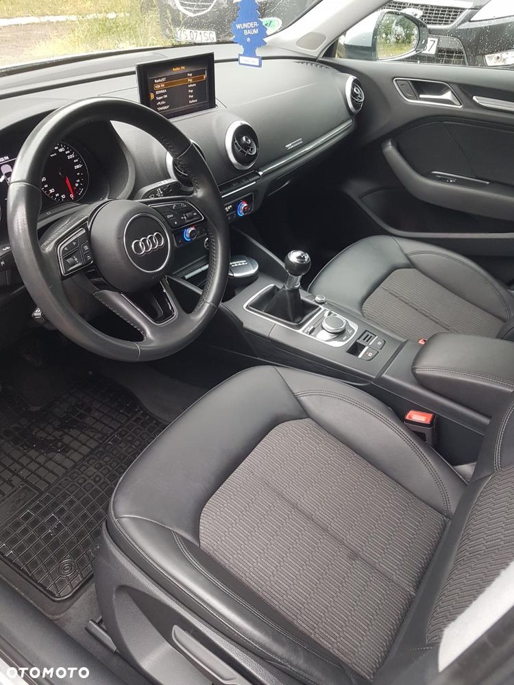 Audi A3 Sportback 1.6 TDI - 6
