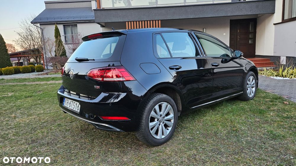 Volkswagen Golf - 3