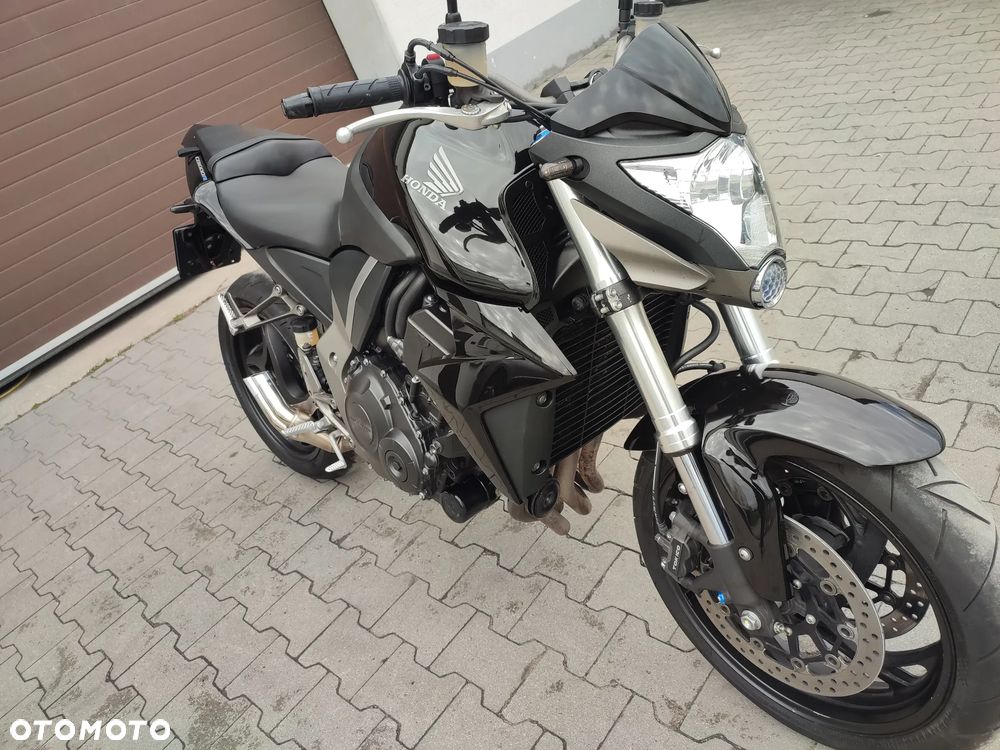 Honda CB - 4