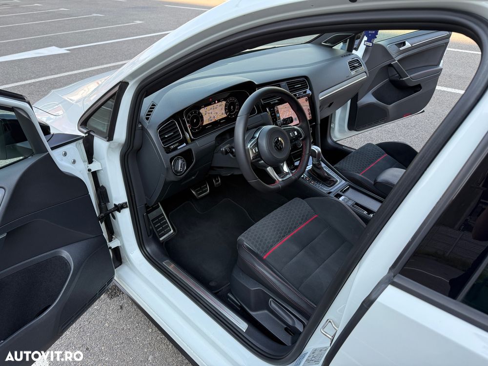 Volkswagen Golf 2.0 TSI DSG GTI Performance - 22