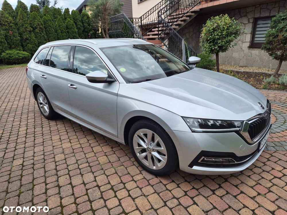 Skoda Octavia 2.0 TDI DSG Exclusive Plus - 15