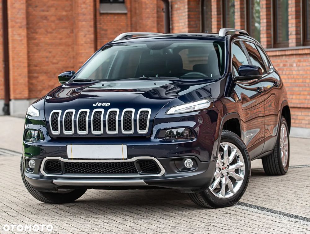 Jeep Cherokee - 1