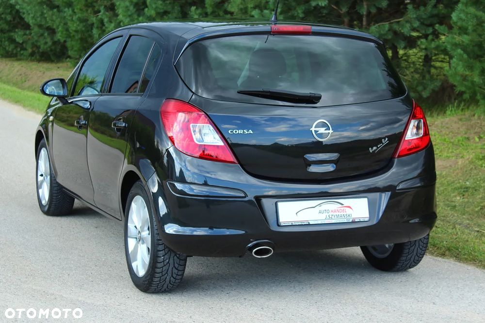 Opel Corsa 1.4 16V Innovation - 4