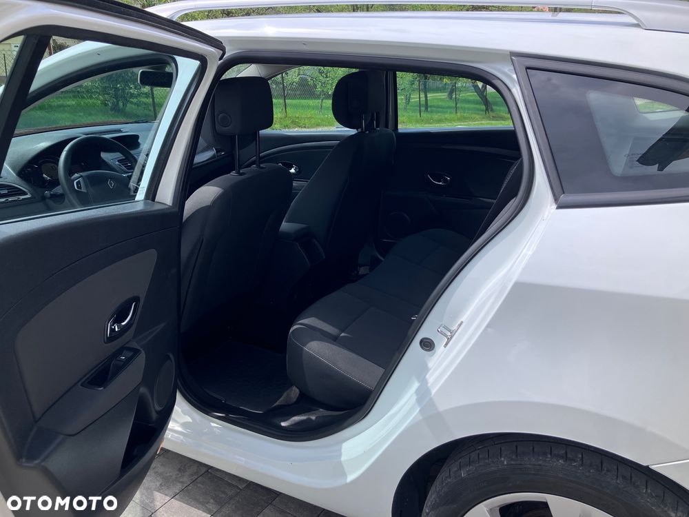 Renault Megane 1.6 16V Dynamique - 8