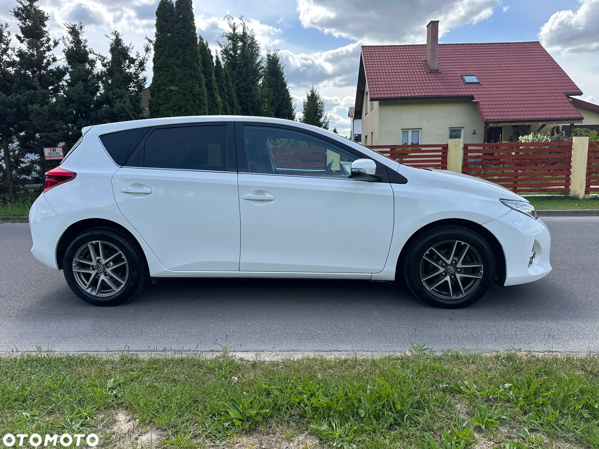Toyota Auris 1.8 VVT-i Hybrid Automatik Edition S+ - 8