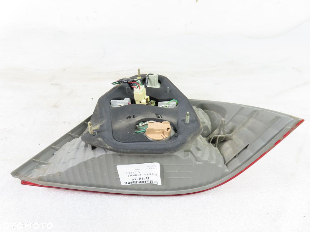 LAMPA LEWA TYLNA TOYOTA COROLLA E12 SEDAN - 2