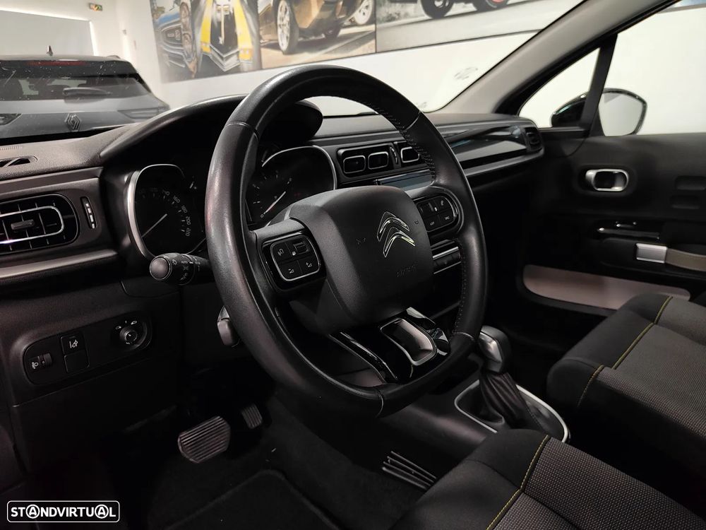 Citroën C3 1.2 PureTech Shine EAT6 - 25