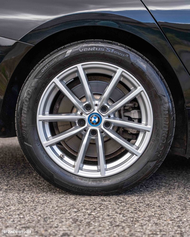 BMW 320 e Aut. Advantage - 48