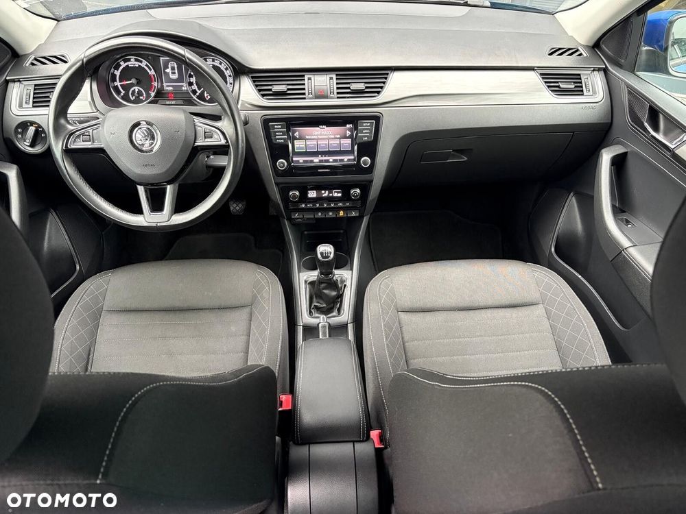 Skoda RAPID 1.0 TSI Style - 10
