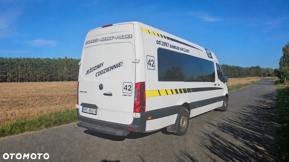 Mercedes-Benz Sprinter 907.223 - 6