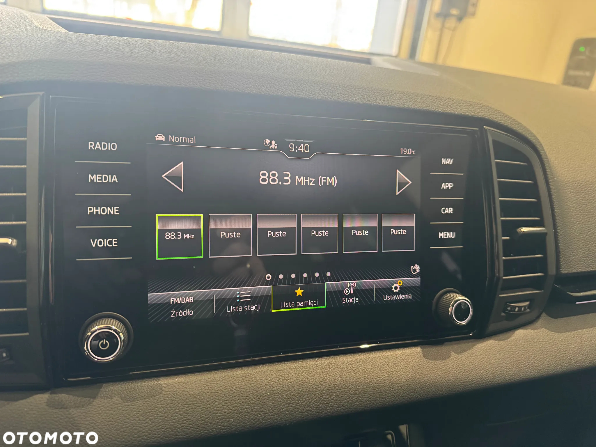 Skoda Karoq 2.0 TSI 4x4 Sportline DSG - 12