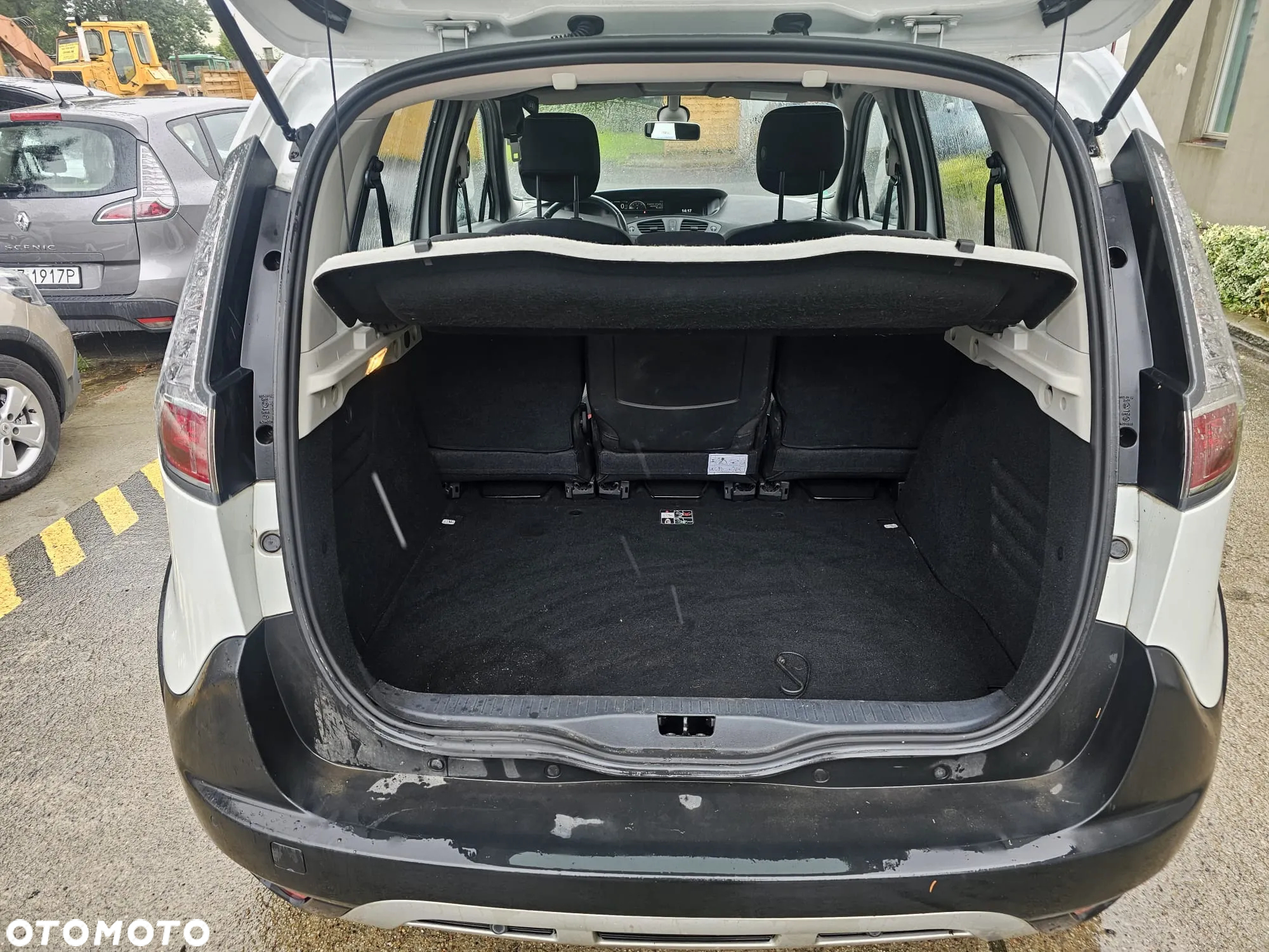 Renault Scenic - 23