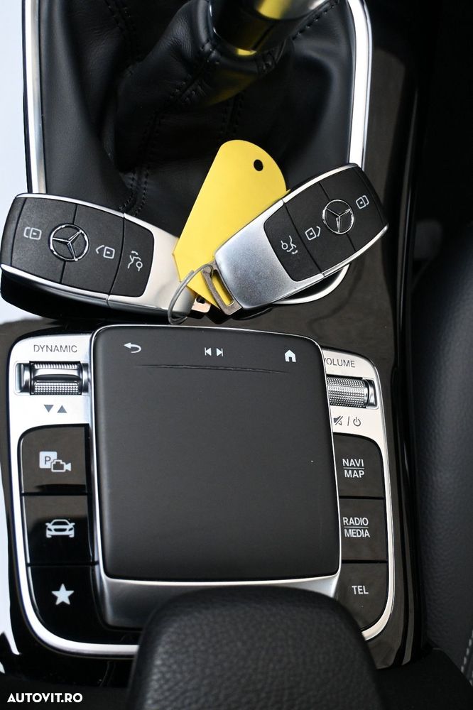 Mercedes-Benz A 200 - 12