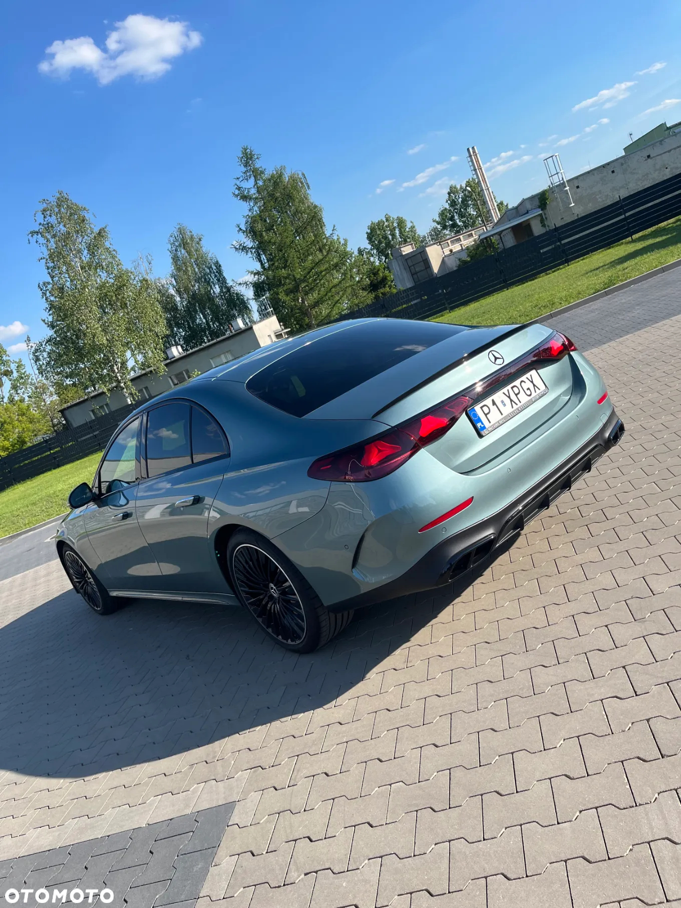 Mercedes-Benz Klasa E 200 AMG - 18