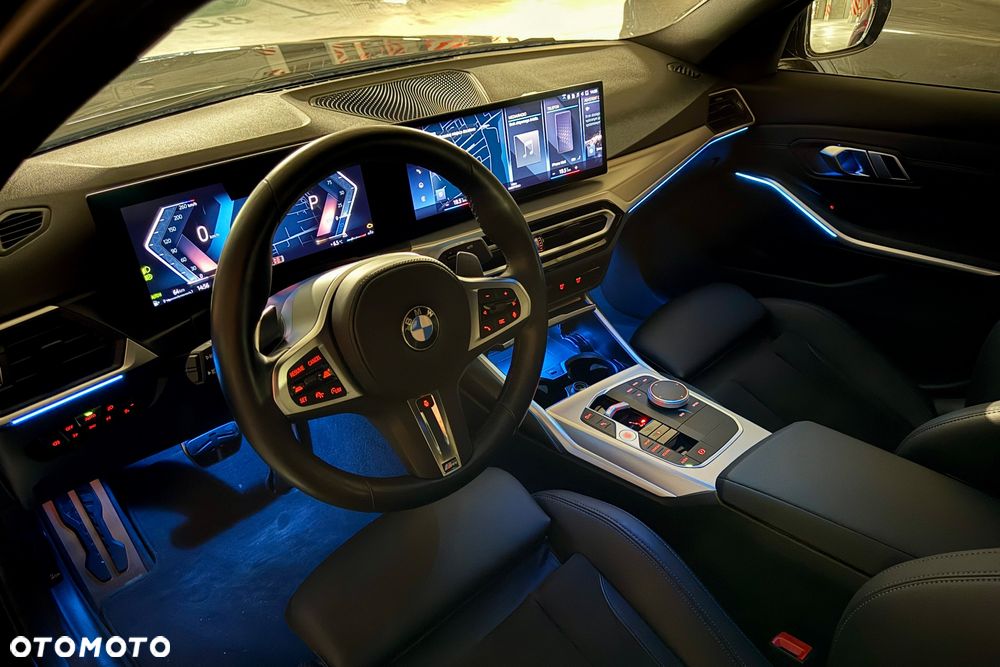 BMW Seria 3 320d M Sport - 34