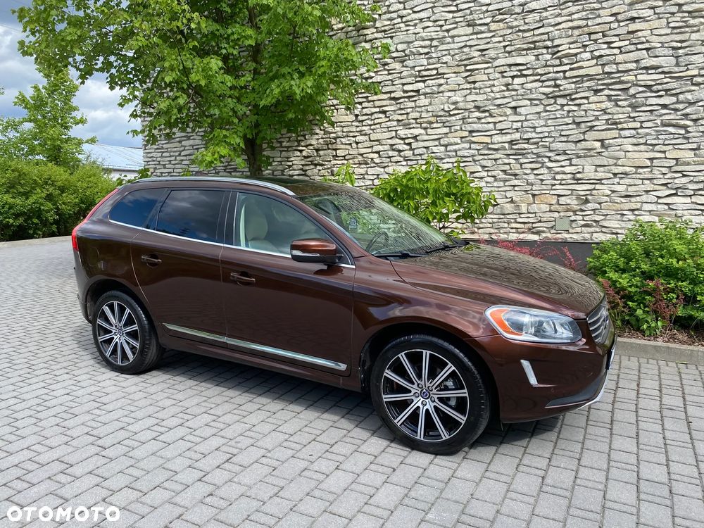 Volvo XC 60 T6 AWD Edition Pro - 12