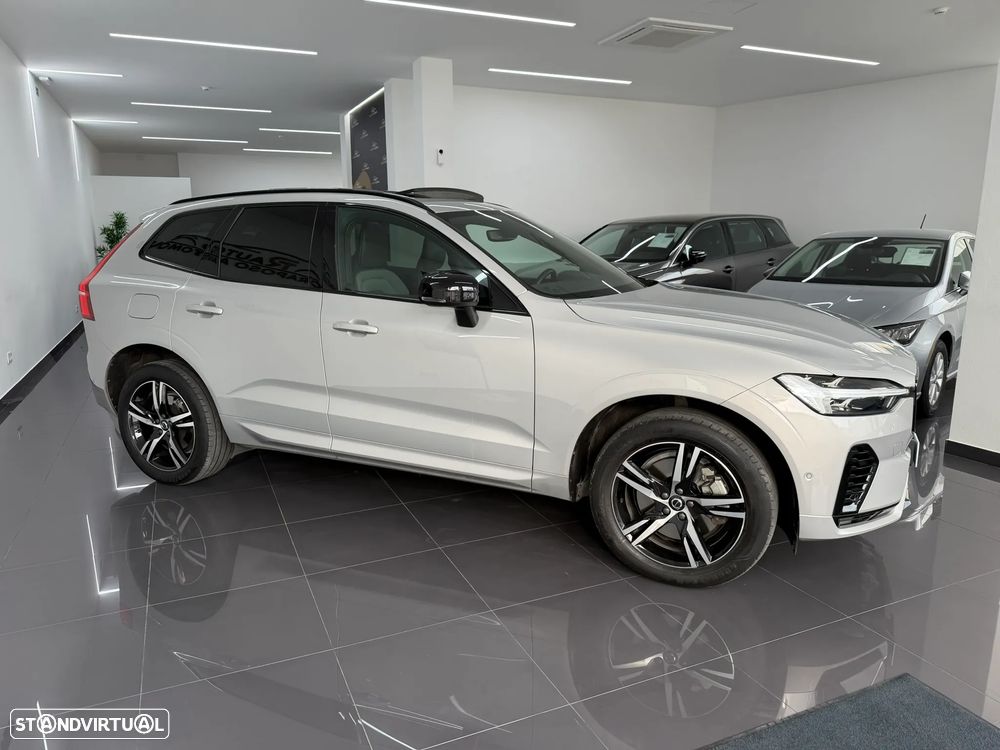 Volvo XC 60 2.0 T6 PHEV R-Design Expression AWD - 39