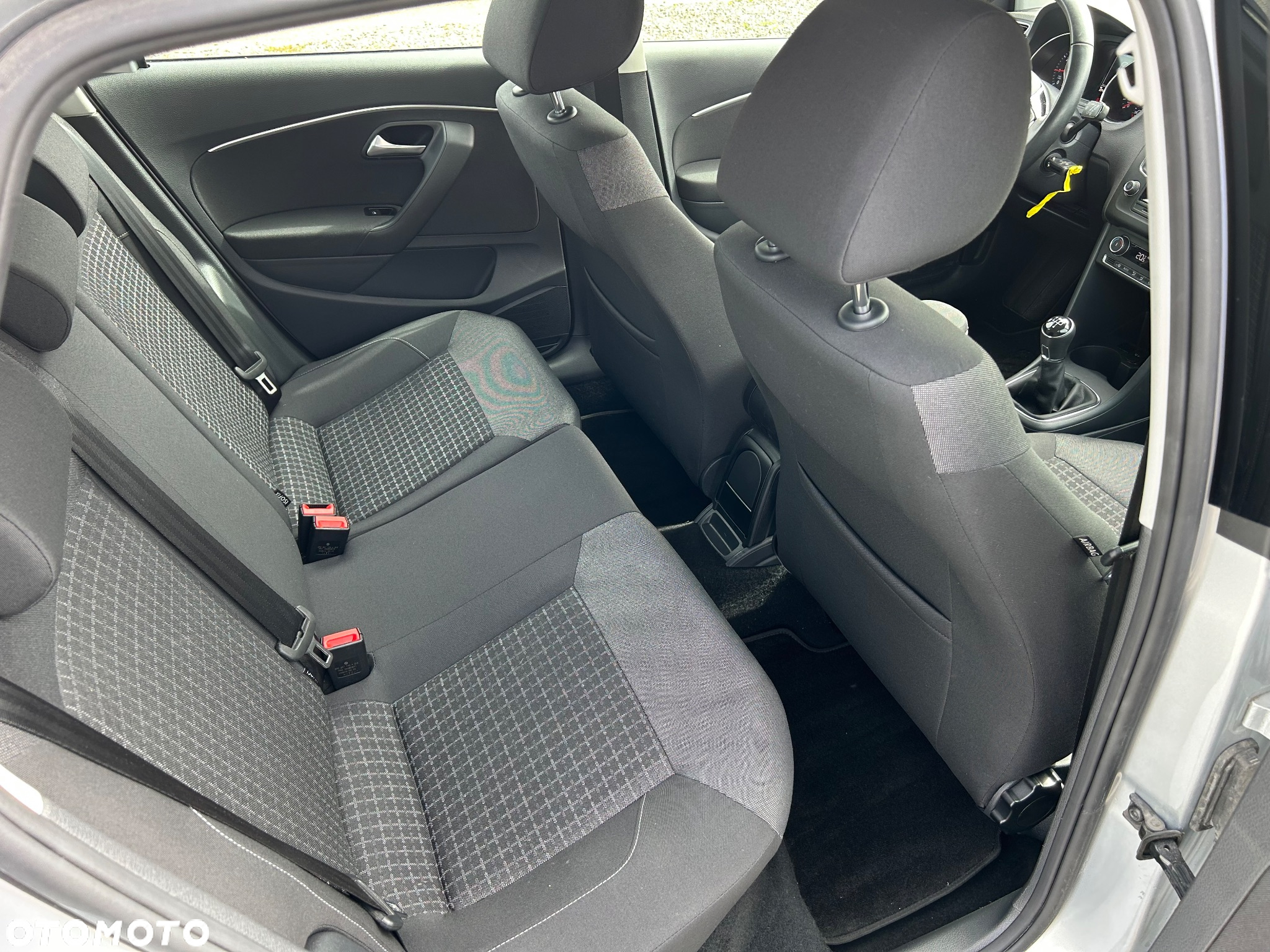 Volkswagen Polo 1.2 TSI Blue Motion Technology Style - 22