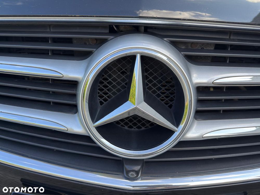 Mercedes-Benz Klasa V 250 (BlueTEC) d lang 7G-TRONIC - 34