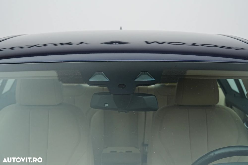 BMW Seria 5 520d Aut. - 34