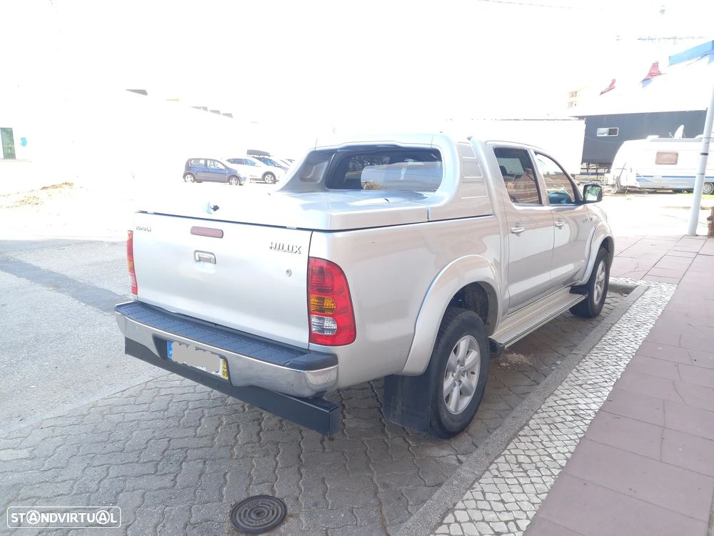 Toyota Hilux 2.5 D-4D 4WD CD CM PM+AC - 7