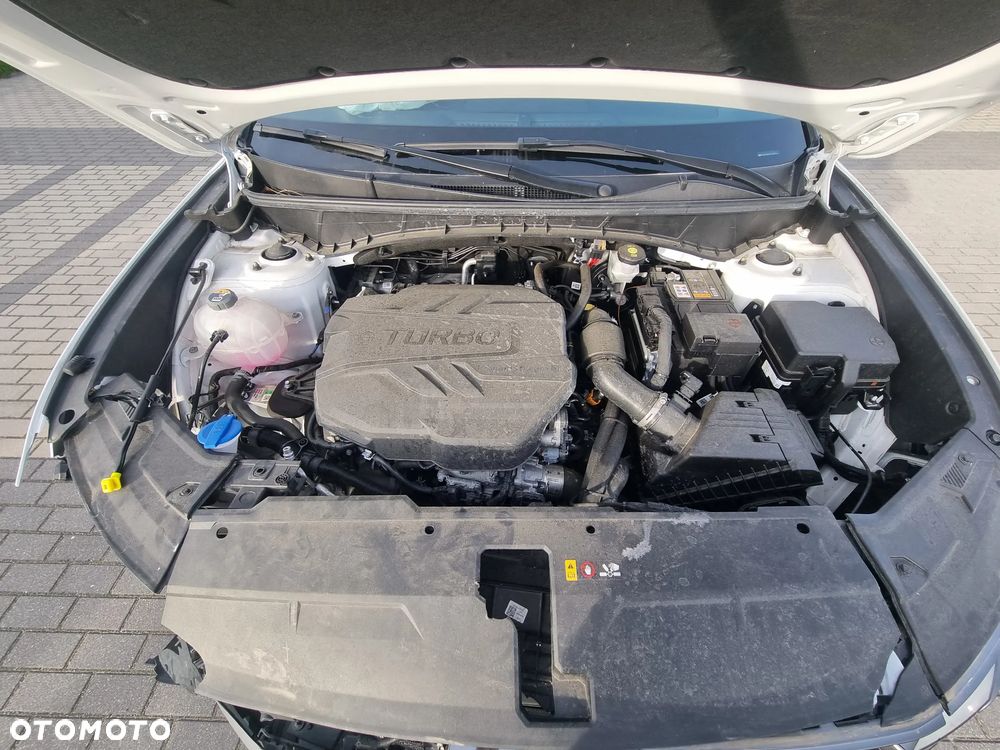 Hyundai Tucson 1.6 CRDi 48V-Hybrid 4WD DCT Select - 22