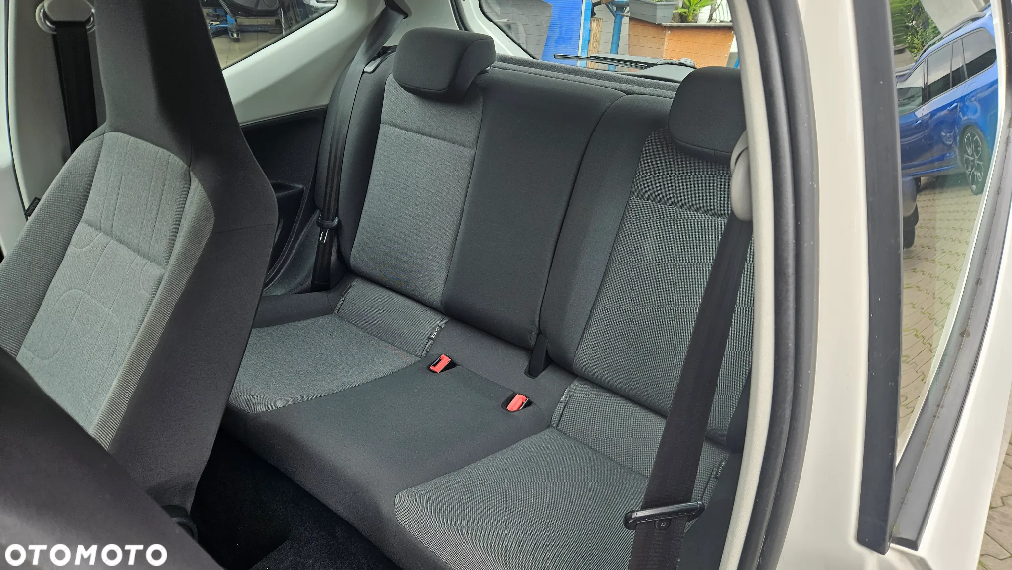 Volkswagen up! - 14