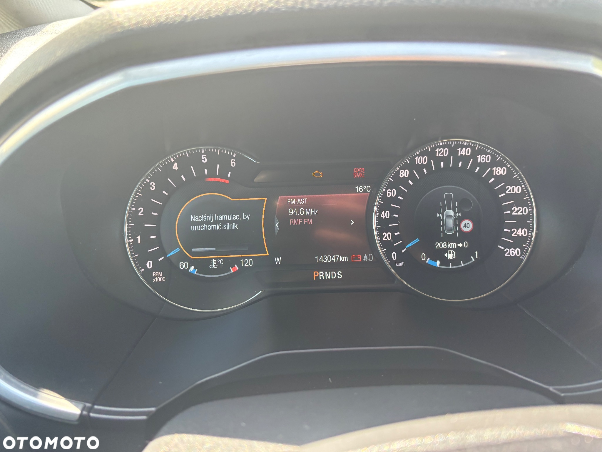 Ford S-Max - 13