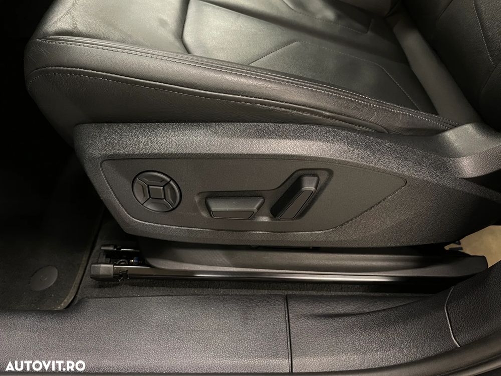 Audi Q3 2.0 35 TDI S tronic quattro S Line - 25