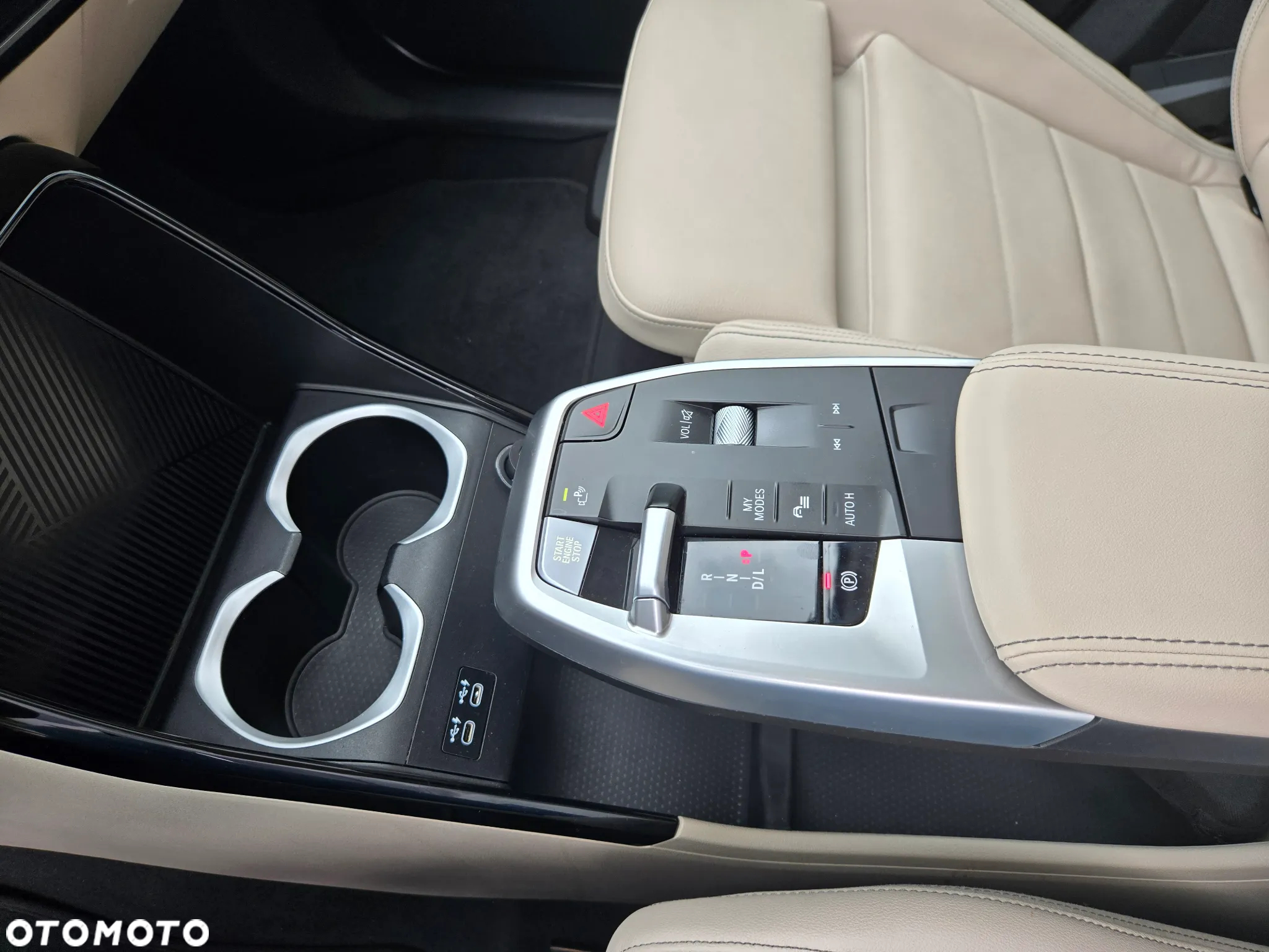 BMW X1 - 15