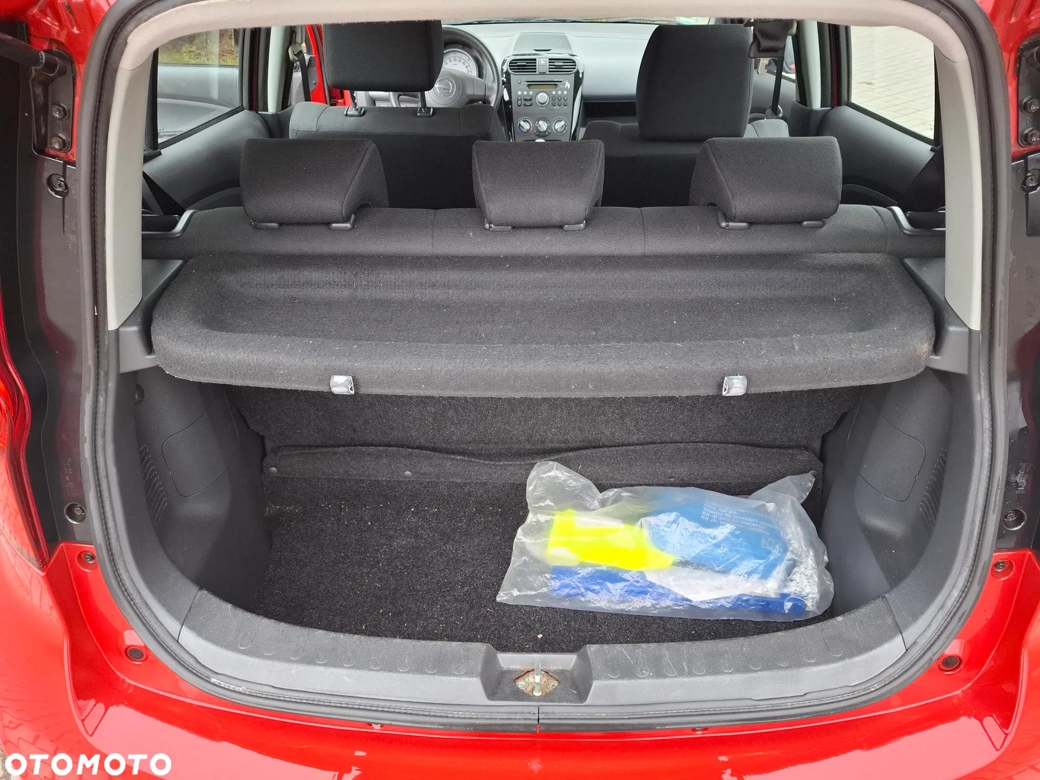 Opel Agila 1.0 - 13