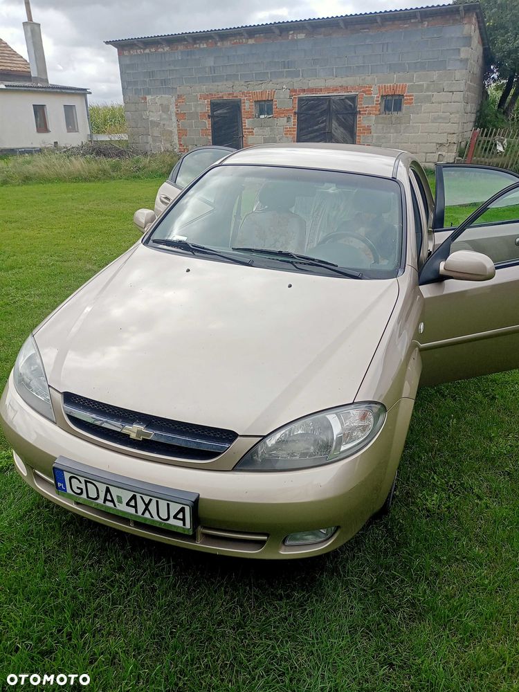 Chevrolet Lacetti - 2