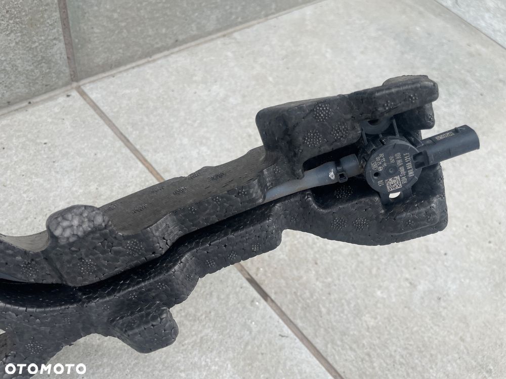 AUDI A4 B9 ABSORBER ZDERZAKA PRZOD 8W0807550AA - 4