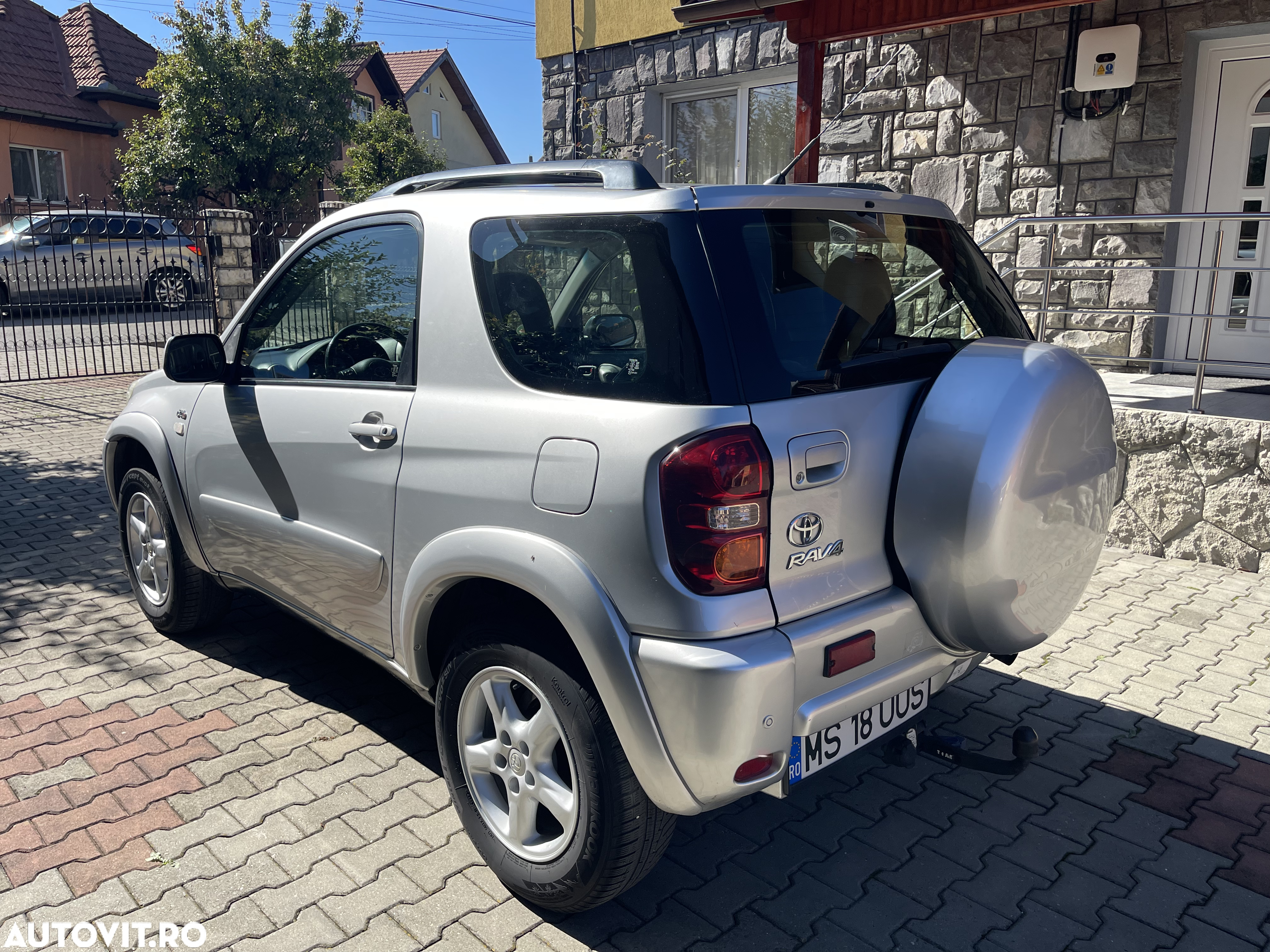 Toyota RAV4 D-4D 4x4 Executive - 3
