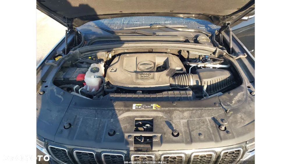 Jeep Grand Cherokee - 13