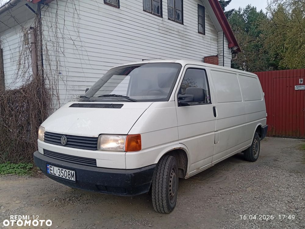 Volkswagen Transporter - 1