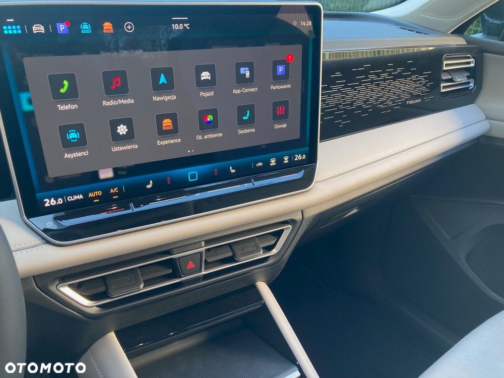 Volkswagen Tiguan - 13