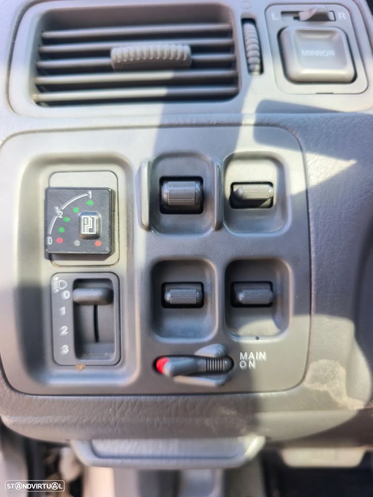Honda CR-V 2.0 ES Automatic - 8