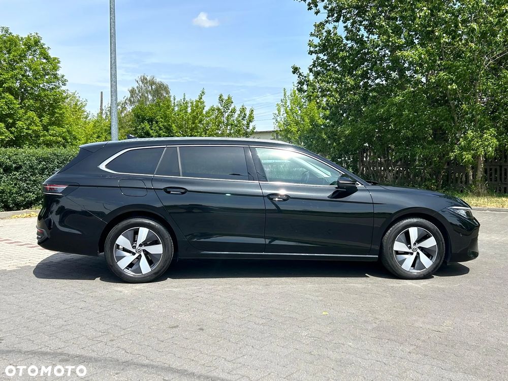 Volkswagen Passat - 6