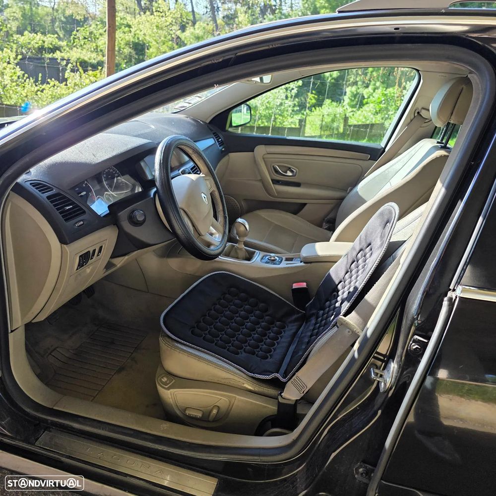 Renault Laguna Break 2.0 dCi Luxe - 11