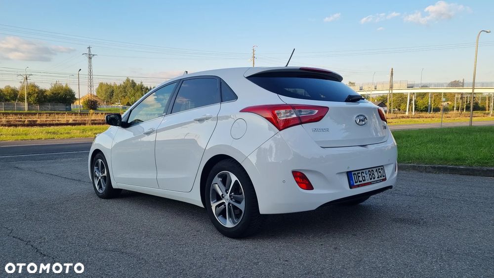 Hyundai i30 1.4 Passion - 5