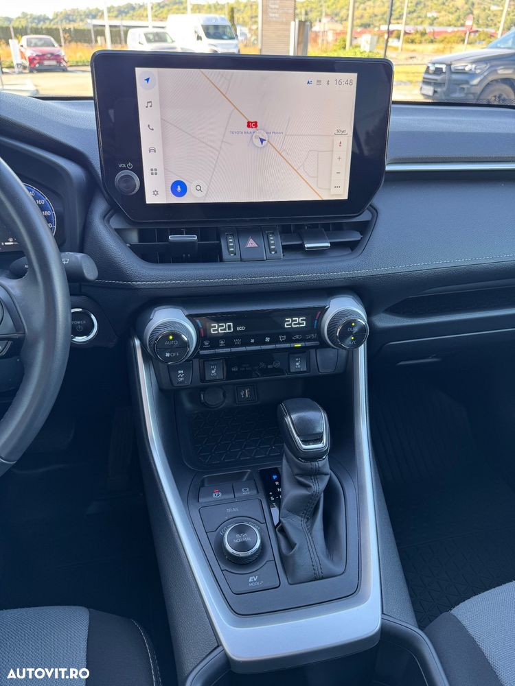 Toyota RAV4 - 17