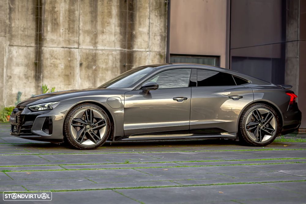 Audi e-tron GT quattro - 25