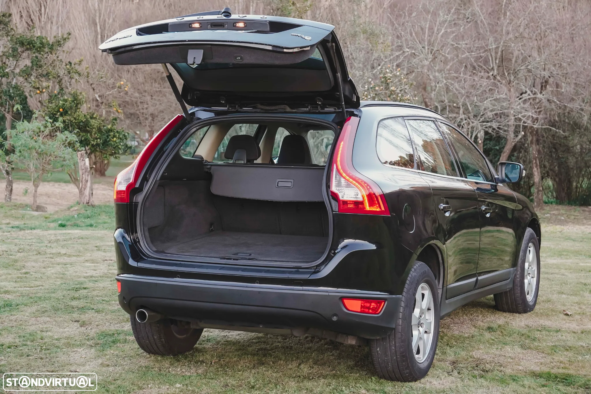 Volvo XC 60 2.0 D3 Drive Momentum Start/Stop - 44