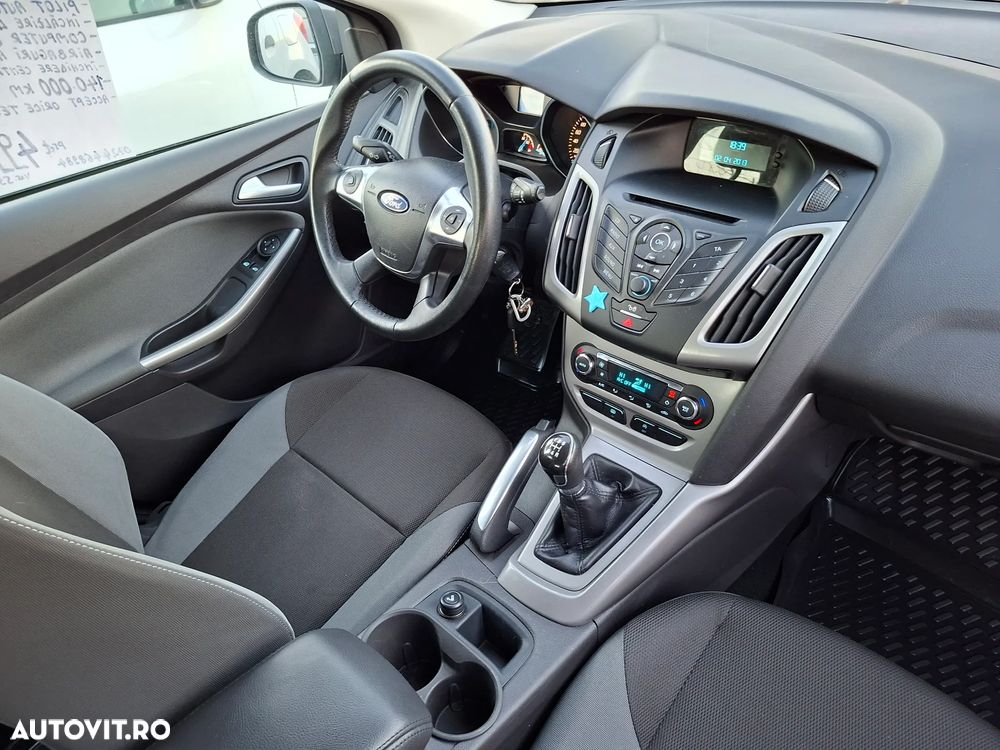 Ford Focus - 6